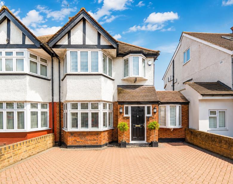 Tithe Walk, Mill Hill, NW7, London